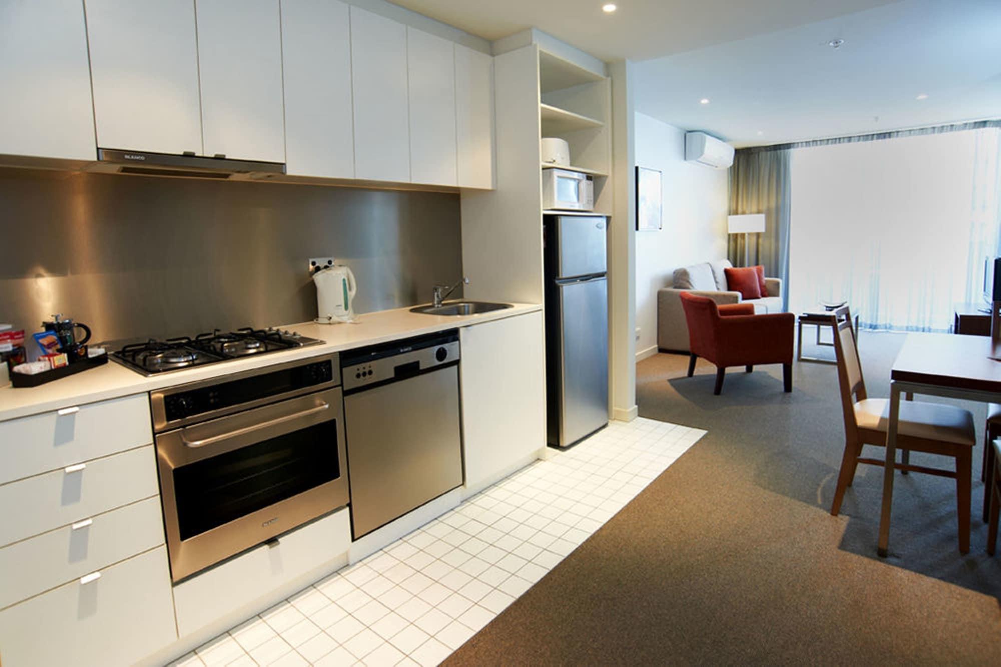 Quest On Dorcas Aparthotel Melbourne Exterior foto